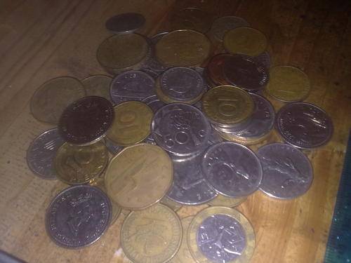 ** BULK WORLD COINS ** BAG of 100+ COINS!! *  VG//XF CONDITION ** CANADA & DEUTSCHLAND & NAMIBIA